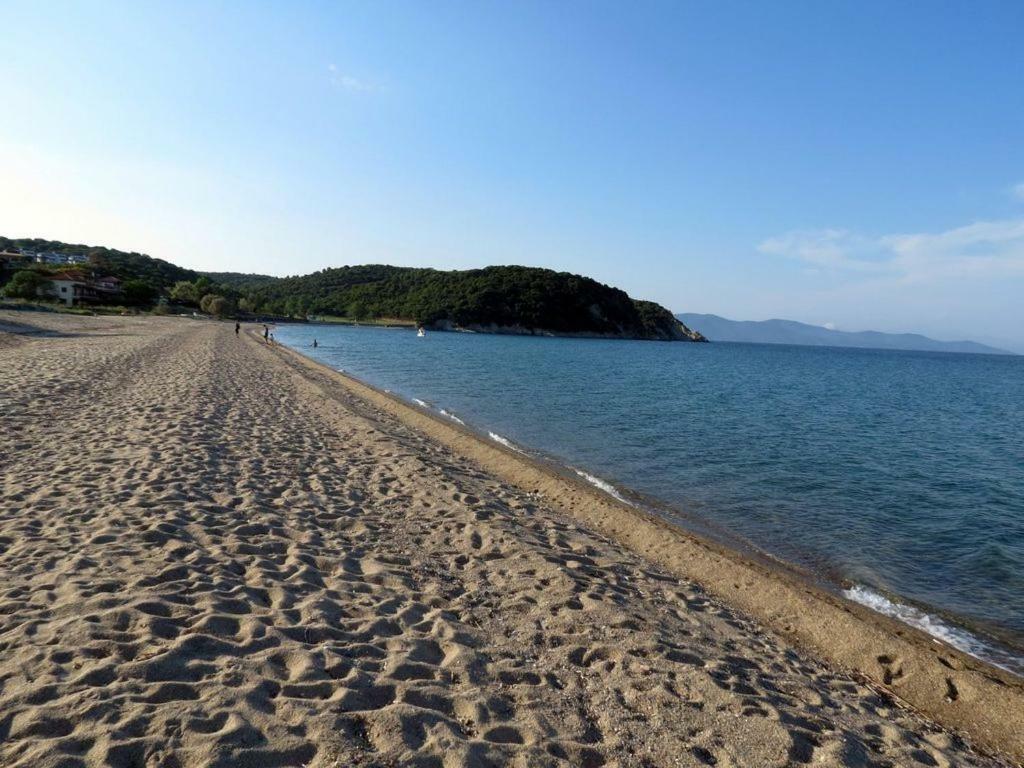 Beachfront Stylish Maisonette In อิเอริสโซส ภายนอก รูปภาพ