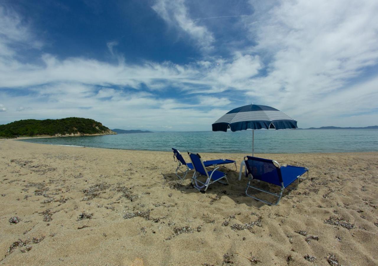 Beachfront Stylish Maisonette In อิเอริสโซส ภายนอก รูปภาพ
